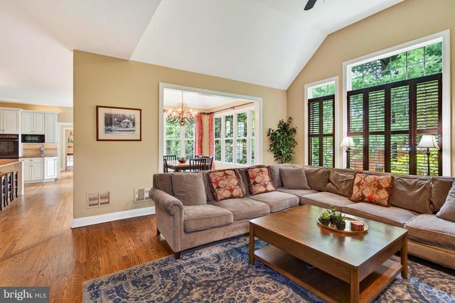 1003 HIDDEN HOLLOW LN, West Chester, PA 19380