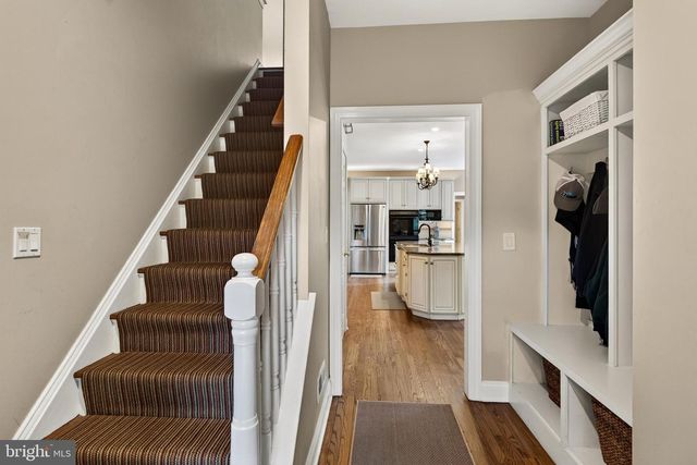 1003 HIDDEN HOLLOW LN, West Chester, PA 19380