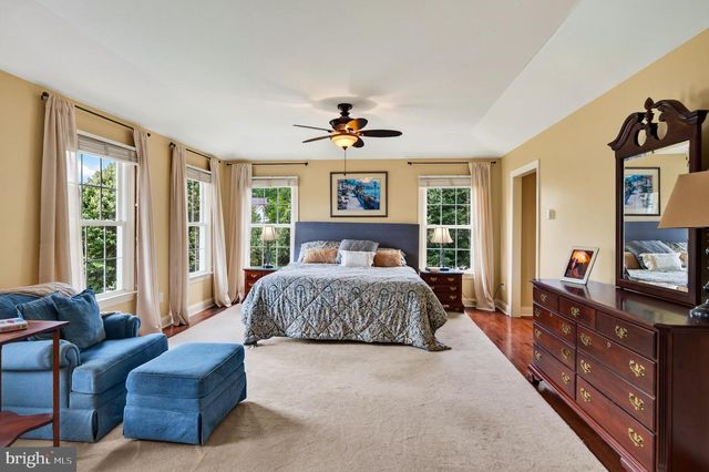 1003 HIDDEN HOLLOW LN, West Chester, PA 19380