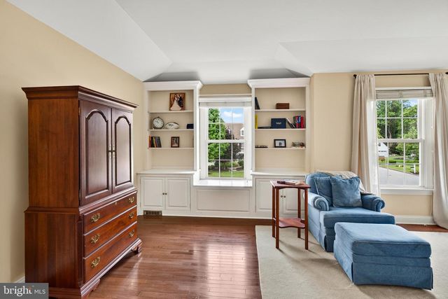 1003 HIDDEN HOLLOW LN, West Chester, PA 19380