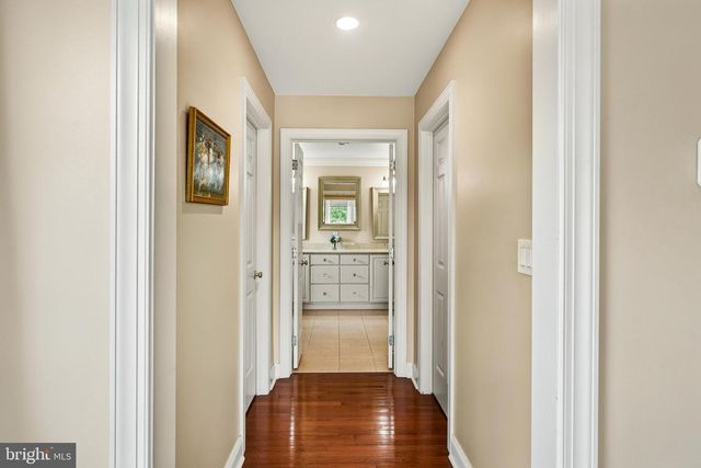 1003 HIDDEN HOLLOW LN, West Chester, PA 19380
