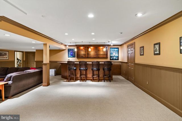 1003 HIDDEN HOLLOW LN, West Chester, PA 19380