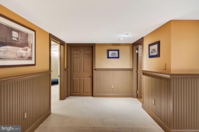 1003 HIDDEN HOLLOW LN, West Chester, PA 19380