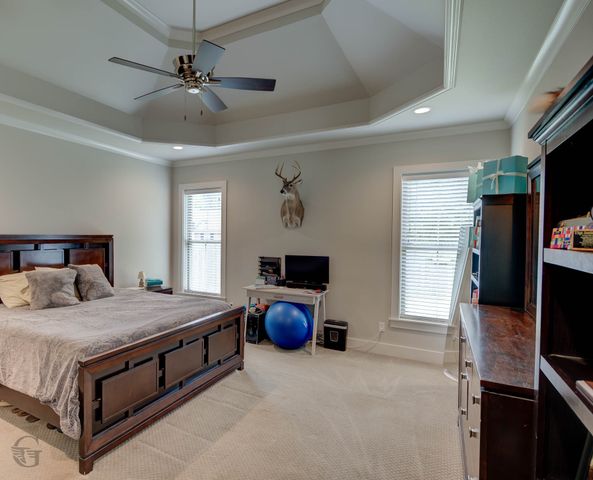 142 St Andrews Lane, Benton, LA 71006