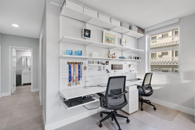 10180 W Bay Harbor Drive 2c, Bay Harbor Islands, FL 33154