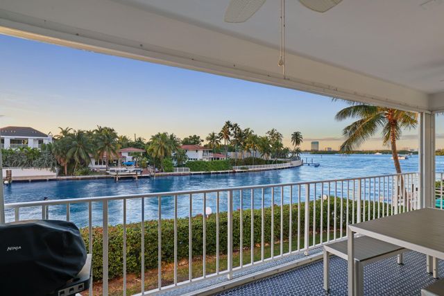 10180 W Bay Harbor Drive 2c, Bay Harbor Islands, FL 33154