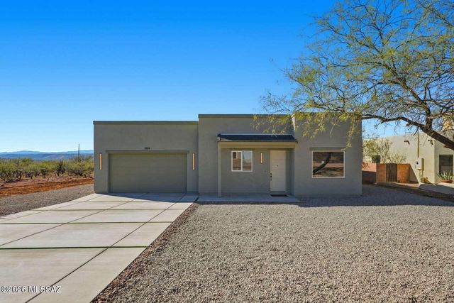 1804 Japon Court, Rio Rico, AZ 85648