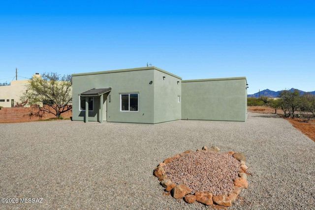 1804 Japon Court, Rio Rico, AZ 85648