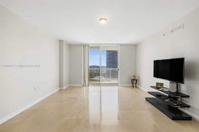 1755 E Hallandale Beach Blvd 1604E, Hallandale Beach, FL 33009