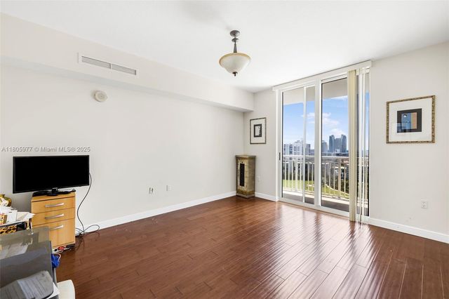 1755 E Hallandale Beach Blvd 1604E, Hallandale Beach, FL 33009