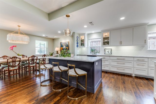 10535 Wyatt Street, Dallas, TX 75218