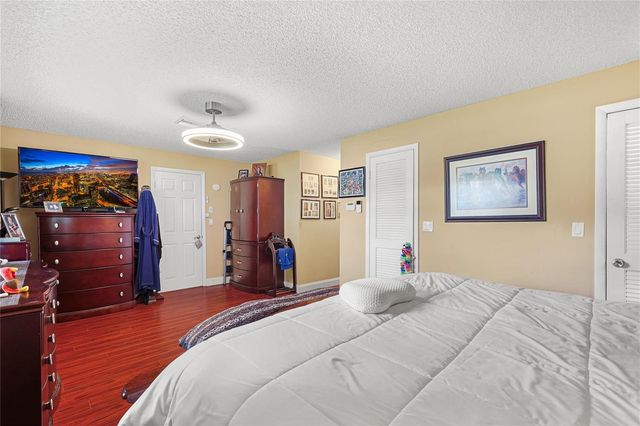 9700 NW 28th Street, Cooper City, FL 33024