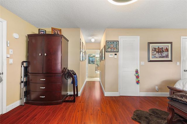 9700 NW 28th Street, Cooper City, FL 33024