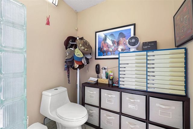 9700 NW 28th Street, Cooper City, FL 33024