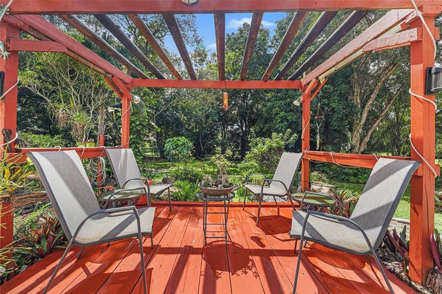 9700 NW 28th Street, Cooper City, FL 33024