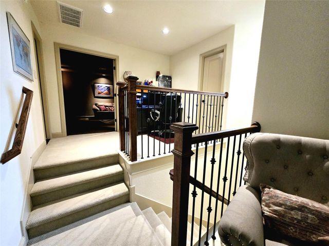 4922 Summer Manor Lane, Sugar Land, TX 77479
