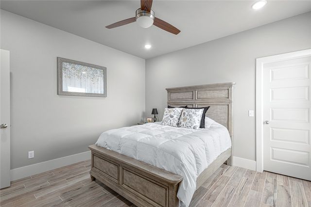 1420 Montieri Drive, Centerton, AR 72719