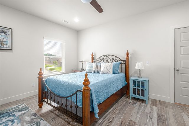 1420 Montieri Drive, Centerton, AR 72719