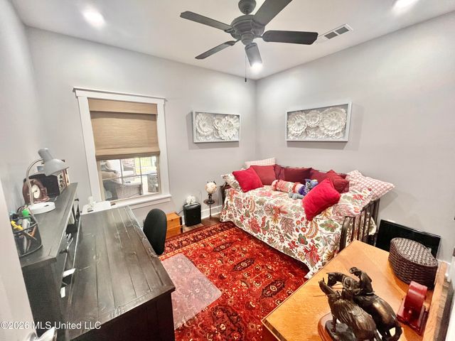 26 Price Lp, Holly Springs, MS 38635