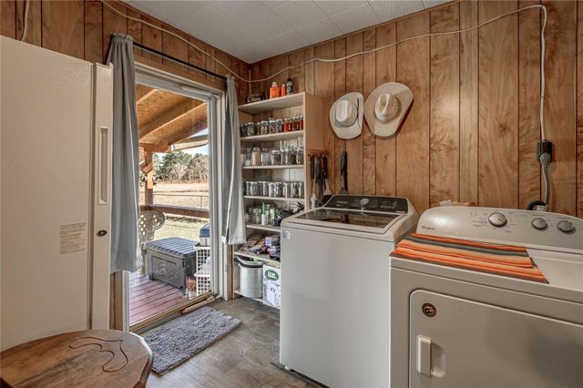 868 Rex Bailey Road, Groveton, TX 75845