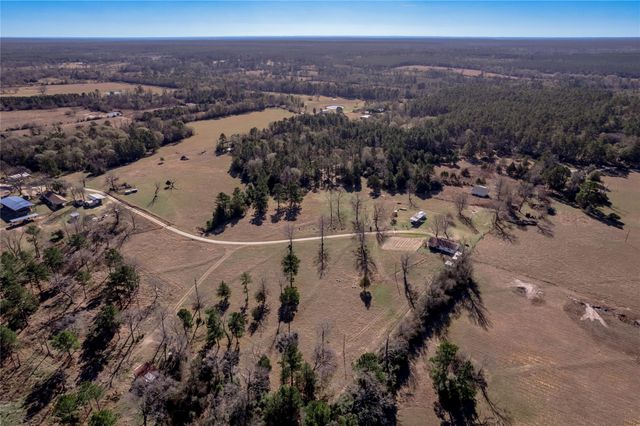 868 Rex Bailey Road, Groveton, TX 75845