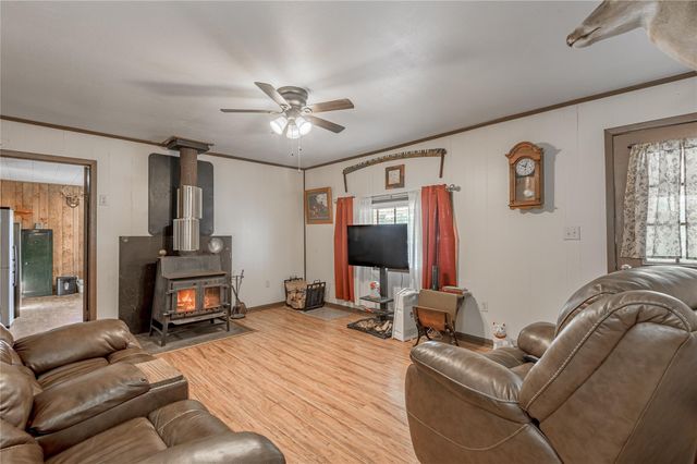 868 Rex Bailey Road, Groveton, TX 75845