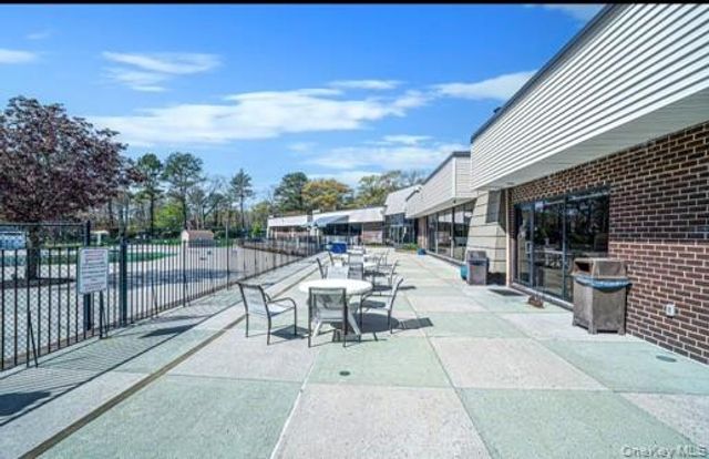 693 Blue Ridge, Patchogue, NY 11763