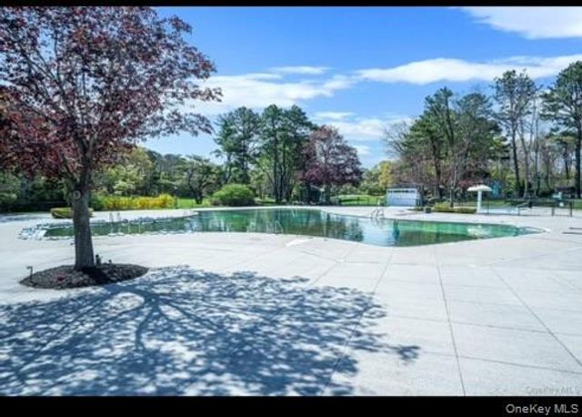 693 Blue Ridge, Patchogue, NY 11763