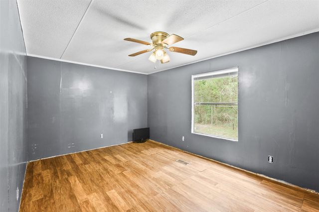 184 Cooks Trail, Livingston, TX 77351