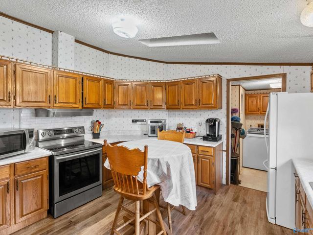 13398 Carter Road, Athens, AL 35611