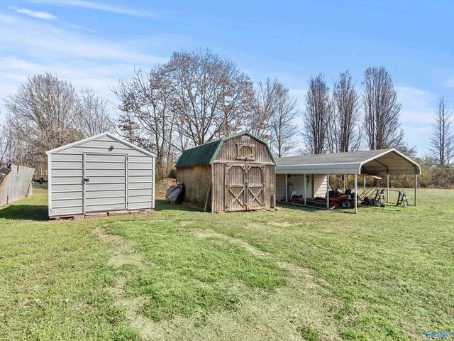 13398 Carter Road, Athens, AL 35611