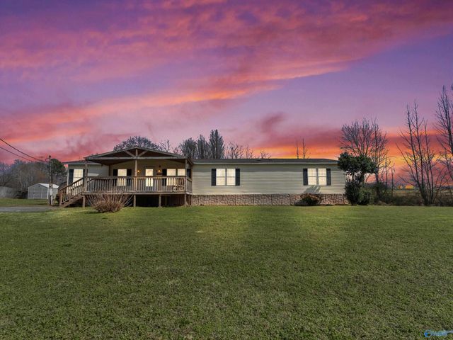 13398 Carter Road, Athens, AL 35611