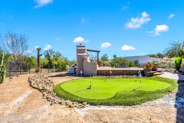 33207 N 12TH Street, Phoenix, AZ 85085