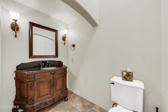 33207 N 12TH Street, Phoenix, AZ 85085