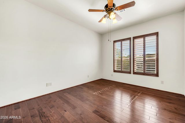 33207 N 12TH Street, Phoenix, AZ 85085