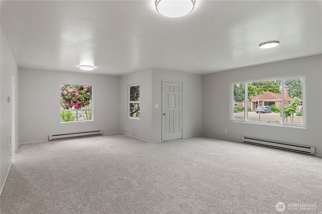 6411 Lake Grove Street SW, Lakewood, WA 98499