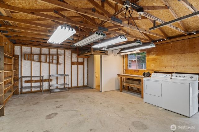 6411 Lake Grove Street SW, Lakewood, WA 98499
