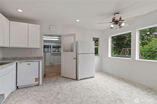 6411 Lake Grove Street SW, Lakewood, WA 98499