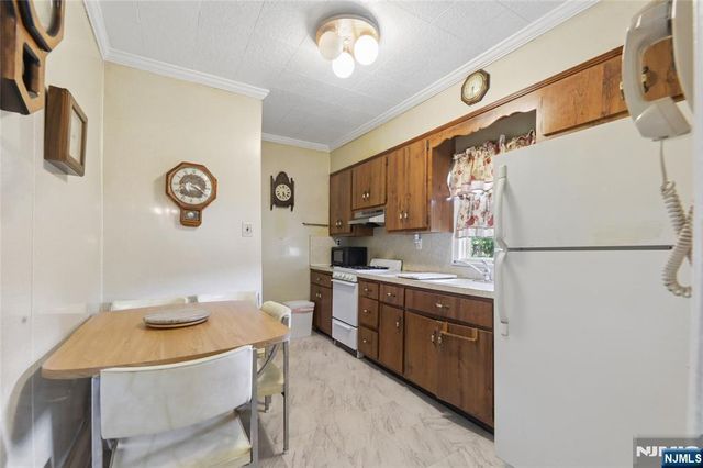 485 River Road, New Milford, NJ 07646
