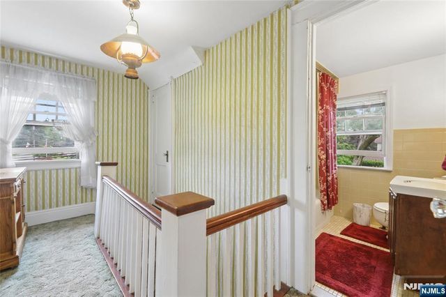 485 River Road, New Milford, NJ 07646