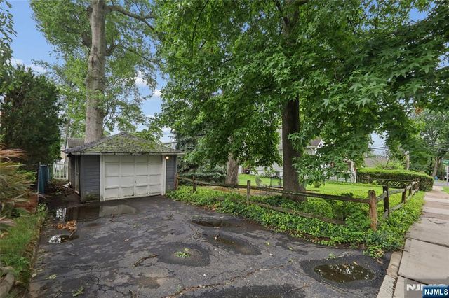 485 River Road, New Milford, NJ 07646