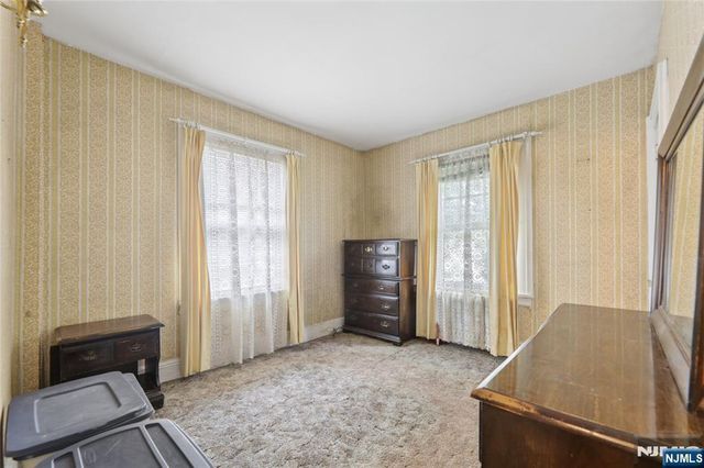 485 River Road, New Milford, NJ 07646