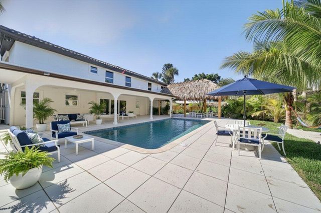 37 E High Point Road, Sewalls Point, FL 34996