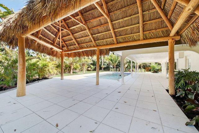 37 E High Point Road, Sewalls Point, FL 34996