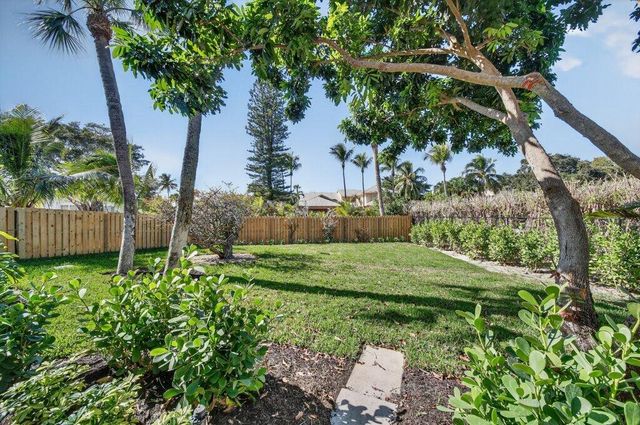 37 E High Point Road, Sewalls Point, FL 34996