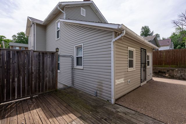 526 31st Street, Rock Island, IL 61201