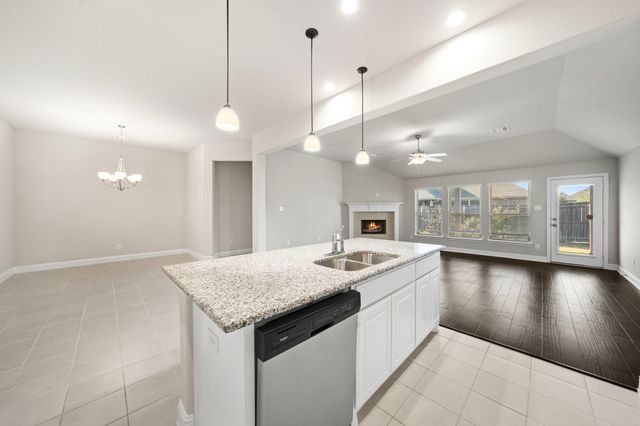 203 Old Settlers Trail, Waxahachie, TX 75167