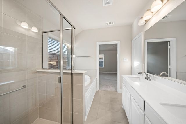 203 Old Settlers Trail, Waxahachie, TX 75167