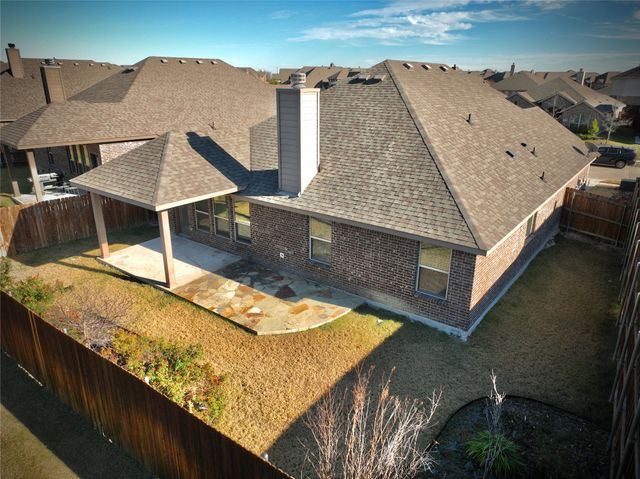 203 Old Settlers Trail, Waxahachie, TX 75167