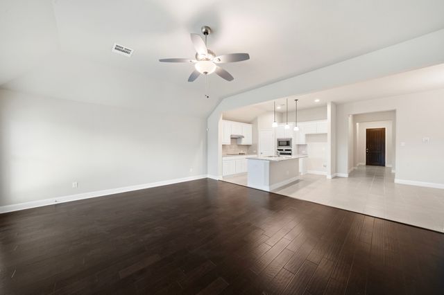 203 Old Settlers Trail, Waxahachie, TX 75167